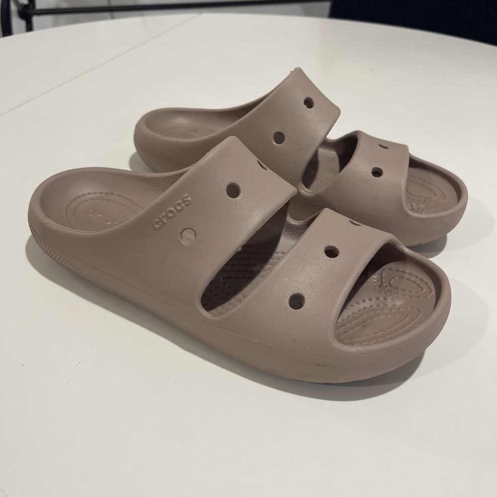Crocs Sandals Womens sz 8 V2 Casual Comfort Slip On Slide Beige Nude Natural